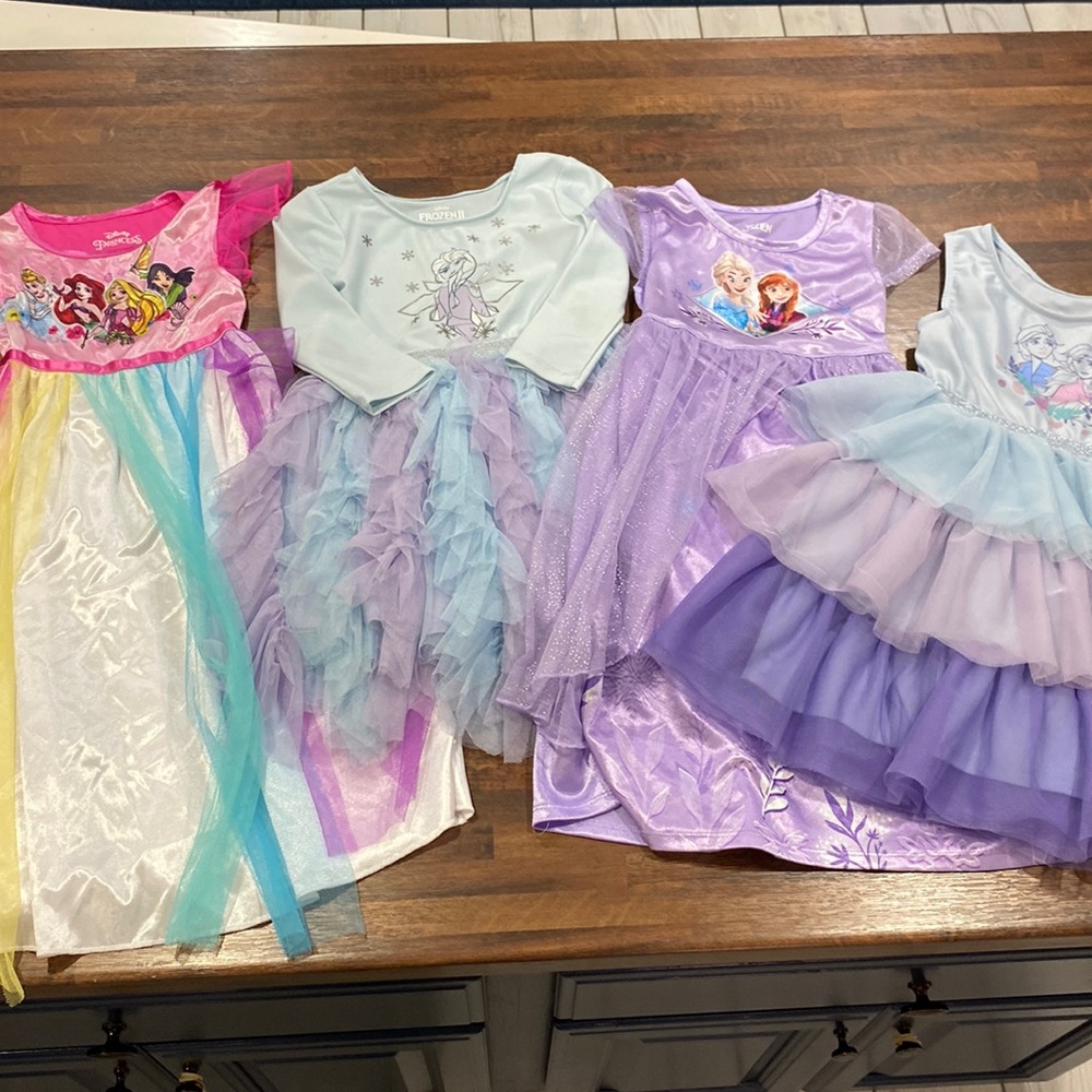 Bundle of girls 4T Disney princesses dresses/nightgowns.